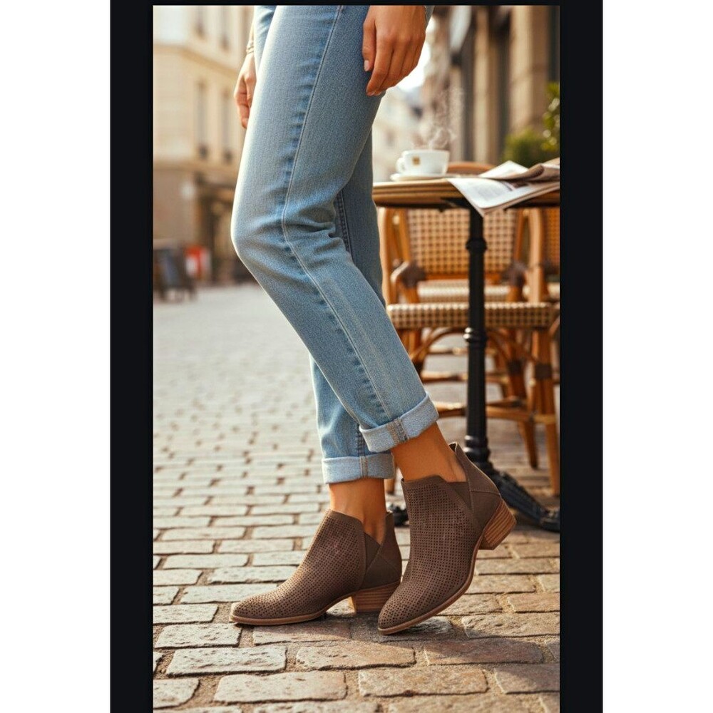 Vince Camuto Women’s Brown Perforated Leather Pointed Toe Ankle Bootie 8.5